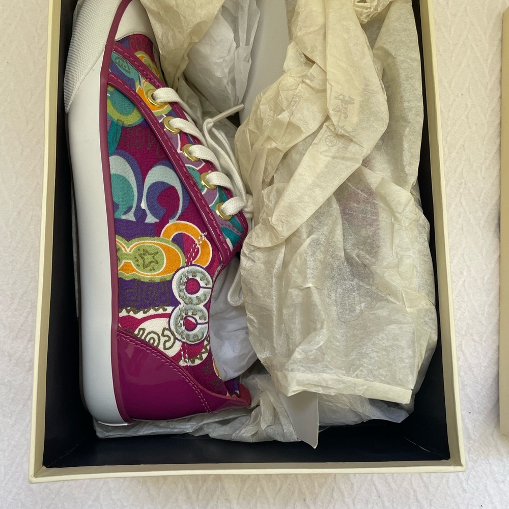 VINTAGE-BRAND NEW Coach Vibrant Purple and Yellow Sneakers Athletic Style